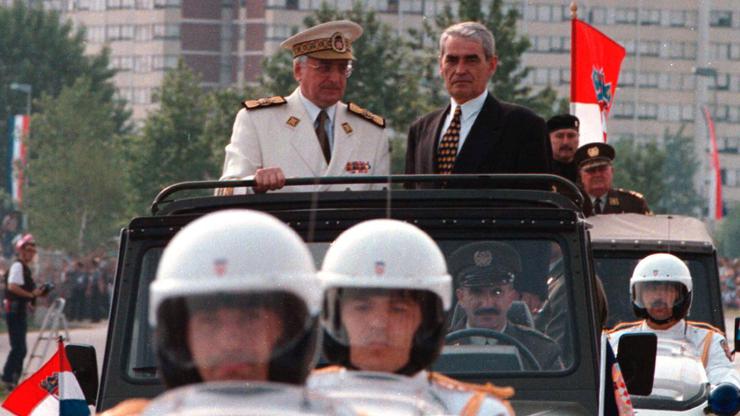 Zagreb: Franjo Tuđman na vojnoj paradi na Jarunu, 30.05.1995.