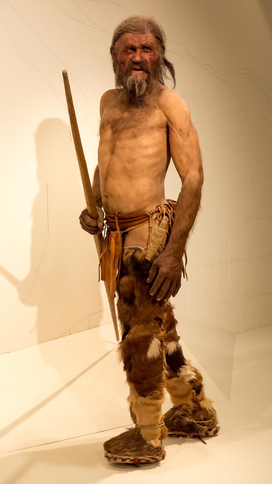 Ötzi, Tirolski ledeni čovjek umro prije 5300 godina, pronađen u ledu 1991. u Alpama | Author: Thilo Parg/ Fair use/ Wiki