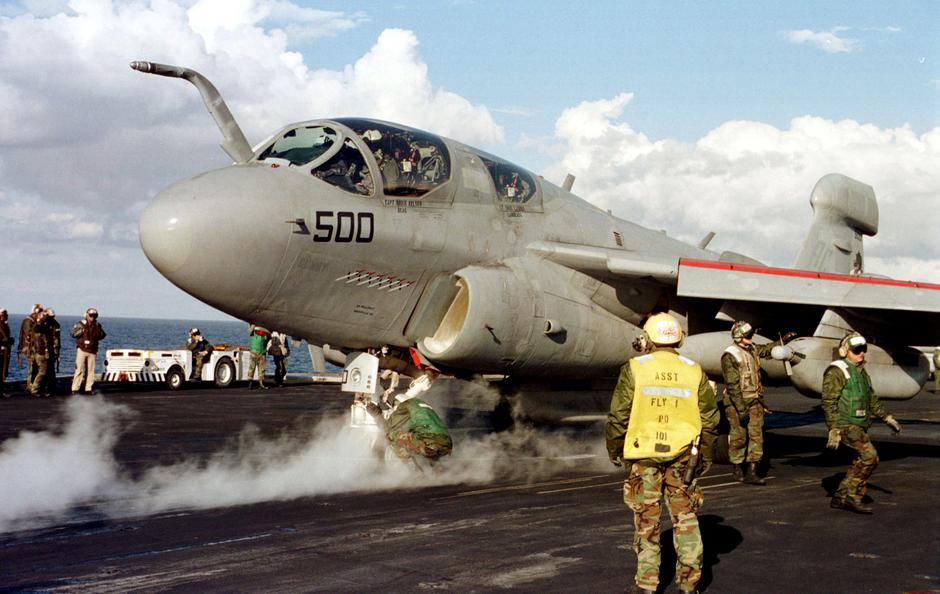 Američka mornarica u Jadranskom moru, ožujak 1999., udari po Srbiji | Author: US Navy