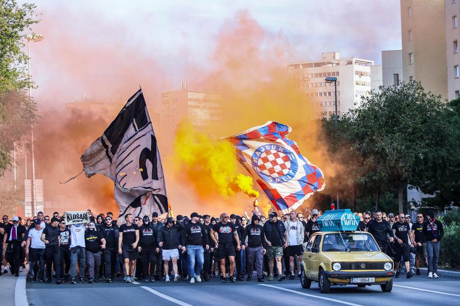Split: Korteo Torcide prema stadionu Poljud | Author: Ivana Ivanovic/PIXSELL