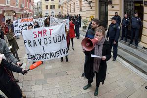 Zadar: Prosvjed građana protiv puštanja Darka Kovačevića na slobodu