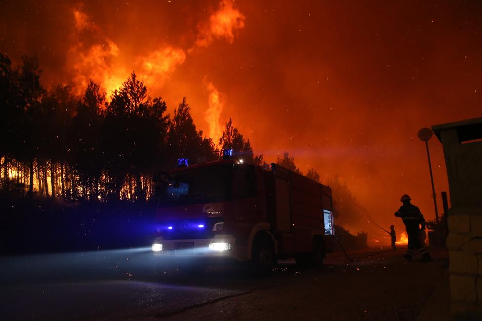Požar kod Žrnovnice, 17. 07. 2017. | Author: Ivo Čagalj/PIXSELL