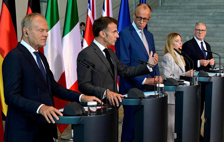 German Chancellor Merz hosts E5 heads of state and government in Berlin