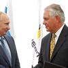 Tillerson i Putin na potpisivanju suradnje Rosnefta i ExxonMobila