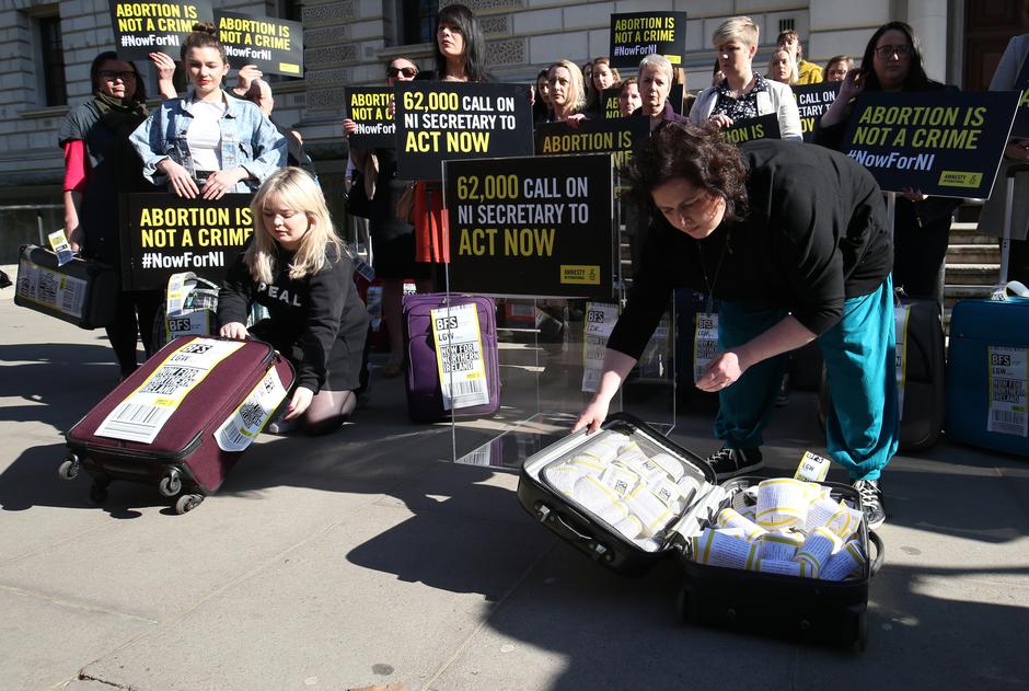 Protest protiv zabrane pobačaja | Author: Jonathan Brady/Press Association/PIXSELL