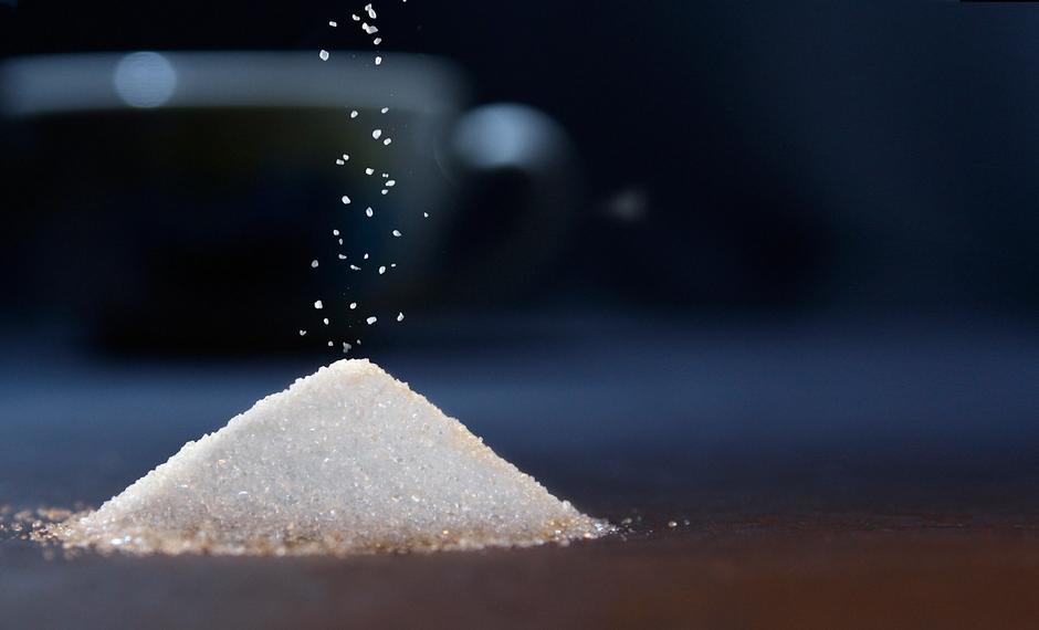 Ilustracija sipanja šećera | Author: Pixabay