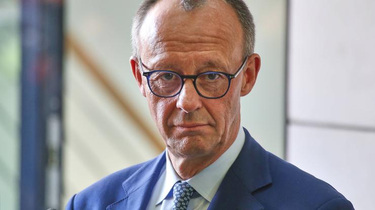 Berlin, Deutschland, 28.03.2025: Willy-Brandt-Haus: Koalitionsverhandlungen zwischen Union und SPD: Friedrich Merz *** B