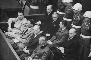 Hermann Goering, Rudolf Hess, Joachim von Ribbentrop i Wilhelm Keitel na suđenju u Nürnbergu