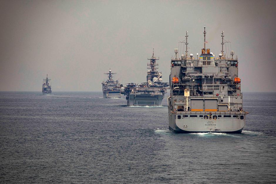 An oil tanker transits the strategic Strait of Hormuz, the world's most vital maritime chokepoint for global energy supplies, situated between the rugged Musandam Peninsula of Oman and the Iranian coast | Author: Profimedia