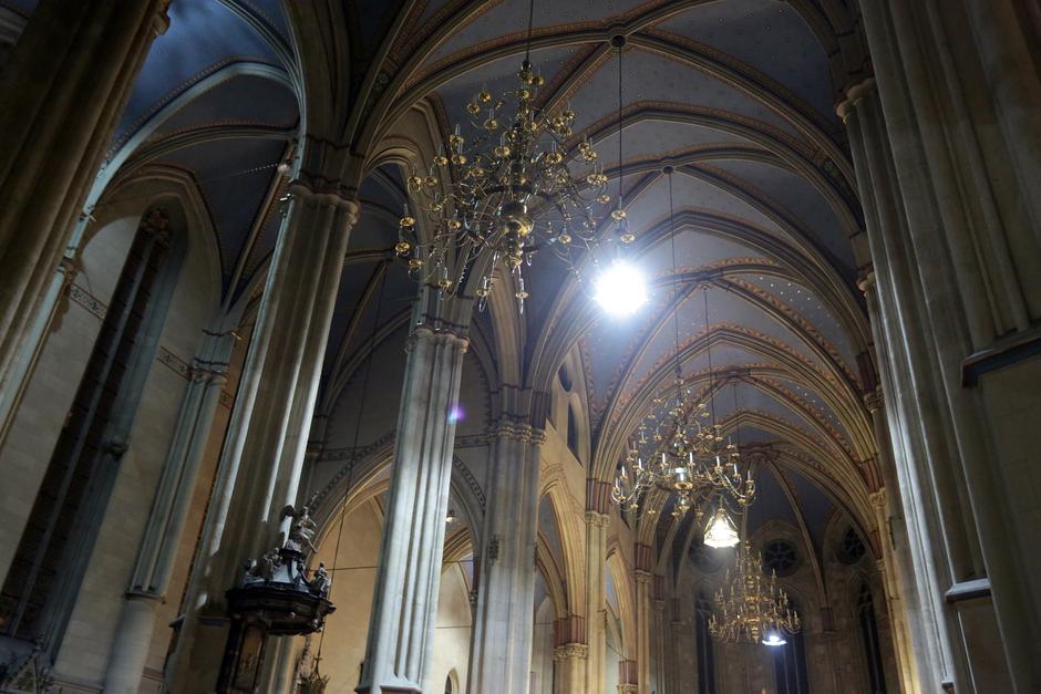 Zagreb: Skupocjeni lusteri u katedralu stigli iz kockarnice Las Vegasa | Author: Luka Stanzl/POSEBNA PONUDA