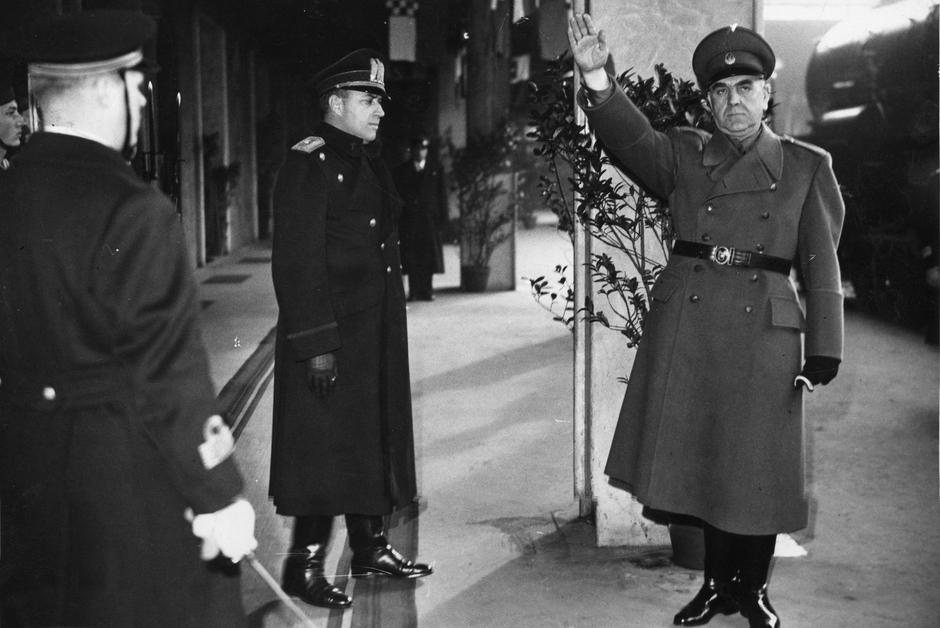 Count Galeazzo Ciano with Ante Pavelic, 1941 | Author: Profimedia