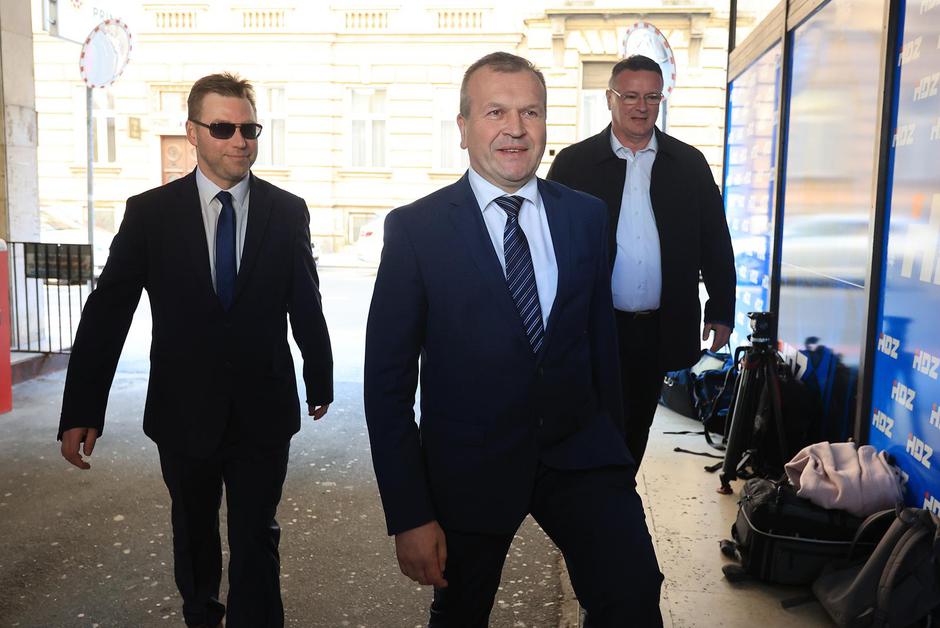 Zagreb: Dolazak članova na sjednicu šireg Predsjedništva HDZ-a | Author: Marko Prpic/PIXSELL