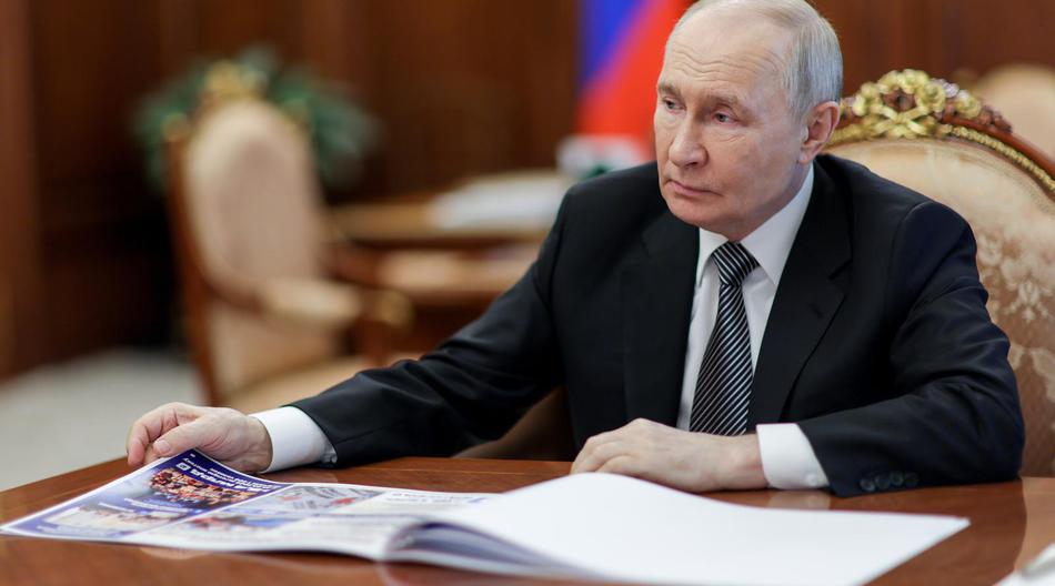Putin se boji atentata ili pu&ccaron;a? &Scaron;pijunira kuhare, zaposlio jo&scaron; tjelohranitelja