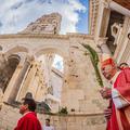 Split: Splitsko makarski nadbiskup Zdenko Križić predvodio misu na Cvjetnicu u katedrali sv Dujma