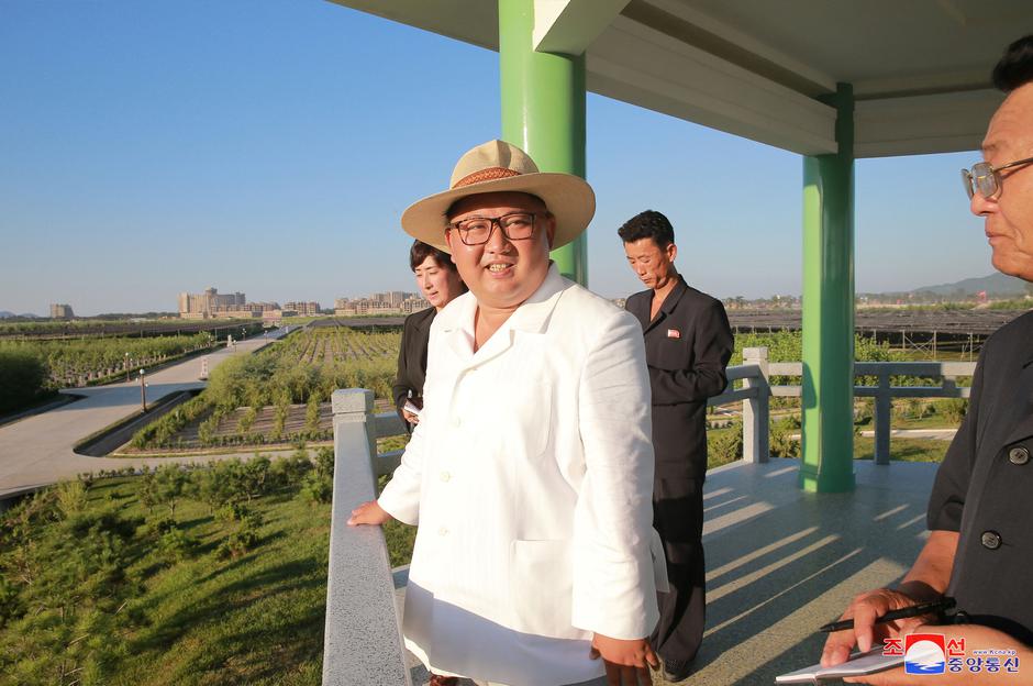 Kim Jong Un obilazi tvornice po Sjevernoj Koreji | Author: REUTERS