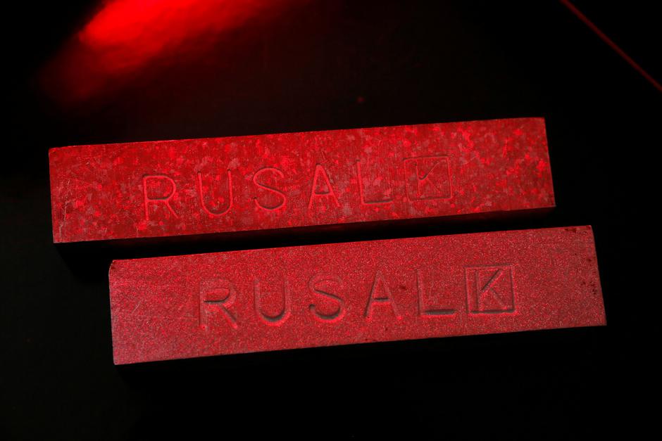 Rusalovi aluminijski ingoti | Author: ILYA NAYMUSHIN/REUTERS/PIXSELL