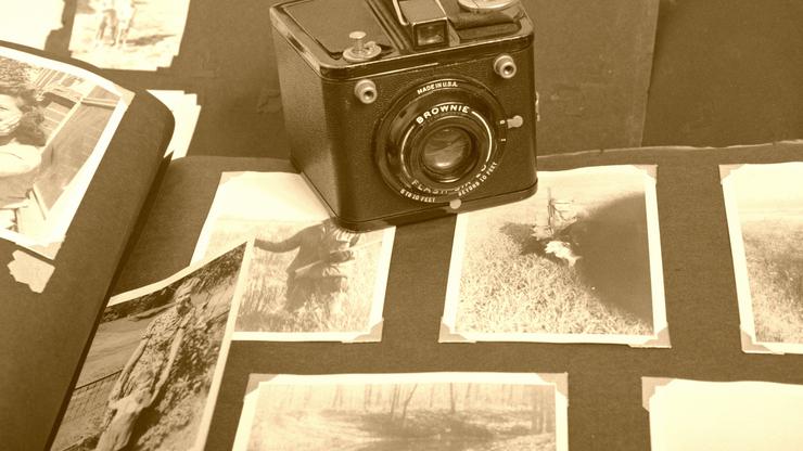 Old camera and old photos