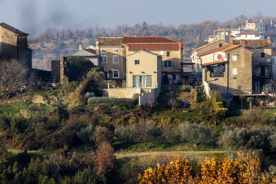 Kuća Ivane i Mile Kekina u Momjanu u blizini Buja (arhiva) | Author: Srecko Niketic/PIXSELL