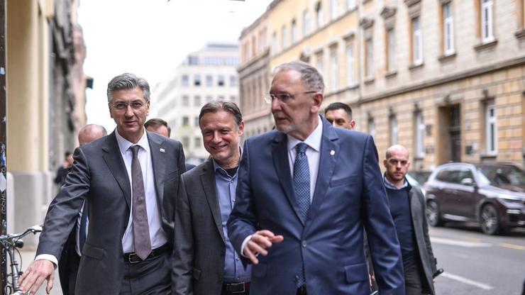Zagreb: Zajednička sjednica Predsjedništva i Nacionalnog odbora HDZ-a