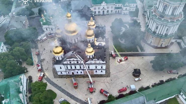 Aftermath of a Russian missile and drone attack in Kyiv