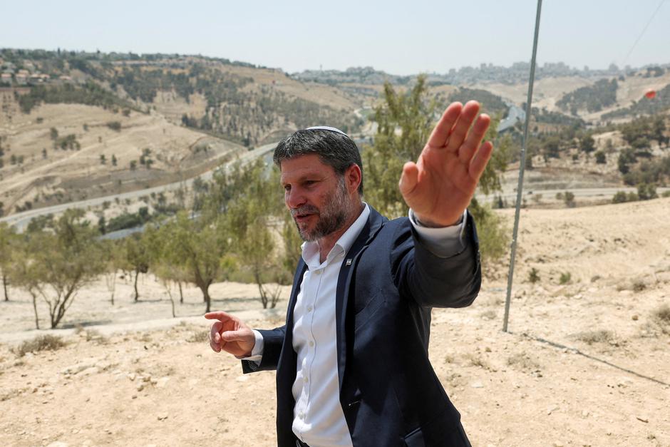FILE PHOTO: Israeli Finance Minister Smotrich speaks at a press conference regarding settlements expansion, near the Israeli settlement of Maale Adumim | Author: Ronen Zvulun