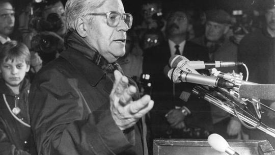 Legendardni njemački kancelar Helmut Schmidt