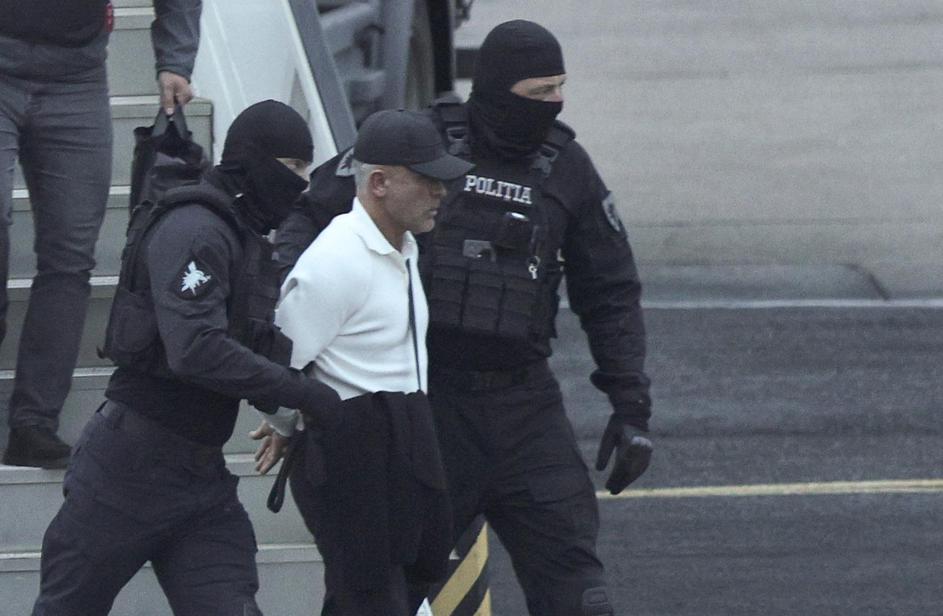 Fugitive tycoon Plahotniuc lands in Moldova after being extradited