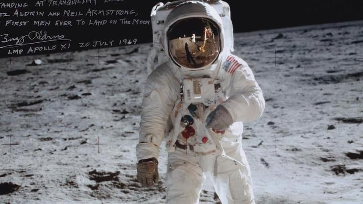 Fotografija Buzza Aldrina s Mjeseca 1969. koju je on i potpisao