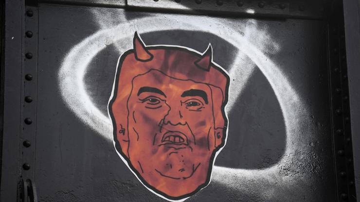 Grafit Donalda Trumpa u Londonu