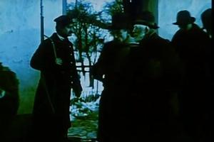 Scena iz filma "Grad bez Židova"