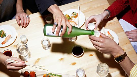 Sushi i sake