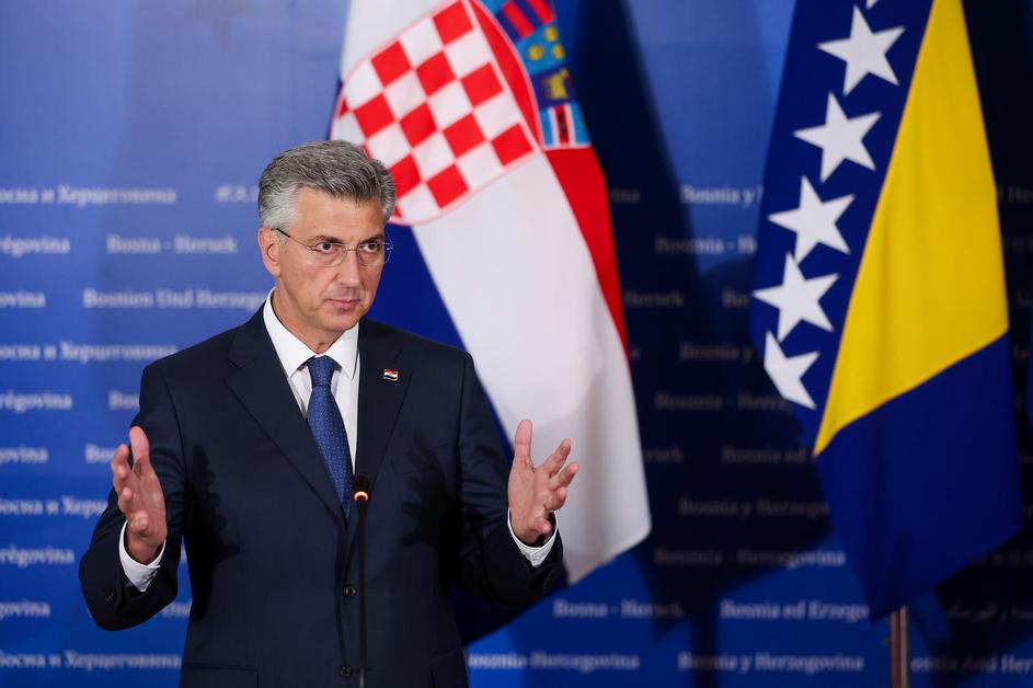 Sarajevo: Andrej Plenković i Borjana Krišto, potpisali su Sporazum o graničnim prijelazima