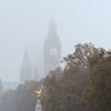 Jesenska magla ovila London - Big Ben