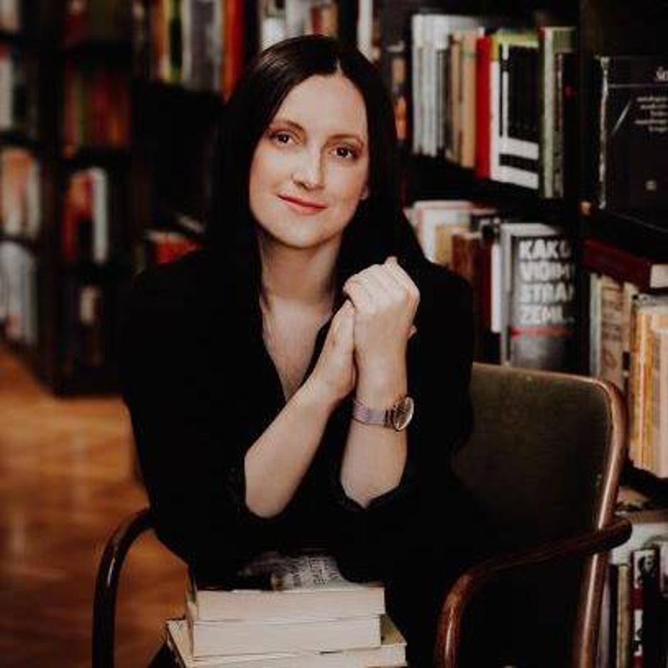 Tatjana Barat | Author: Iris Illyrica
