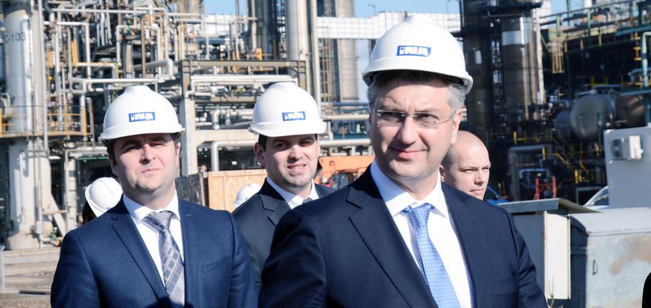 Sisak: Plenković u pratnji Zoltana Aldotta obišao postrojenja rafinerije Sisak | Author: Nikola Cutuk (PIXSELL)