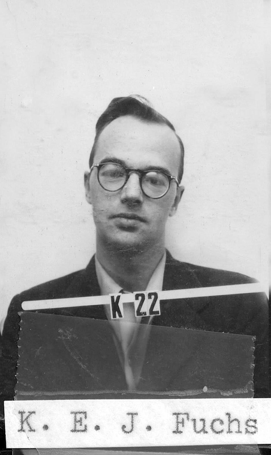 Klaus Fuchs, Klaus Emil Julius Fuchs (1911 – 1988) German theoretical physicist and atomic spy who supplied information from the American, British, and Canadian Manhattan Project to the Soviet Union during and shortly after World War II. | Author: Profimedia