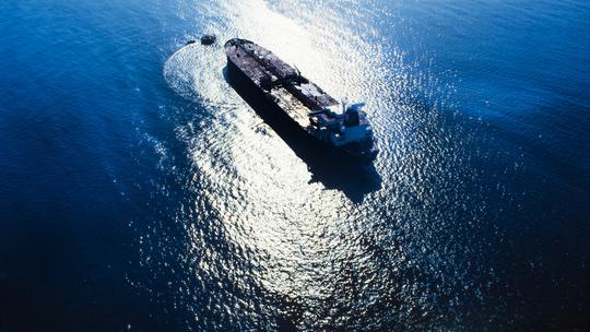 Tanker usred mora