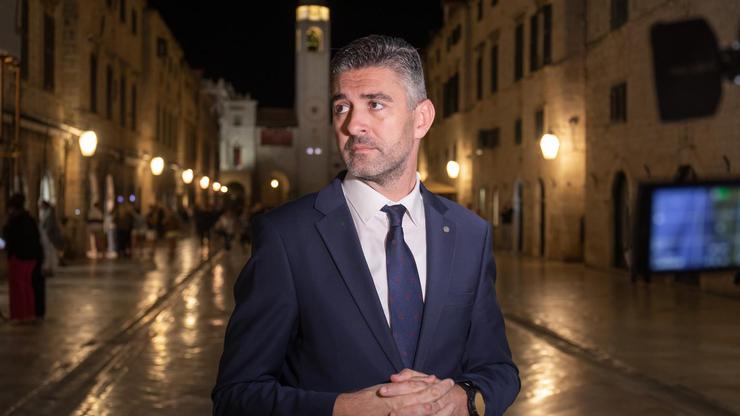 Dubrovnik: Dobra atmosfera u stožeru dubrovačkog HDZ-a nakon prvog izbornog kruga