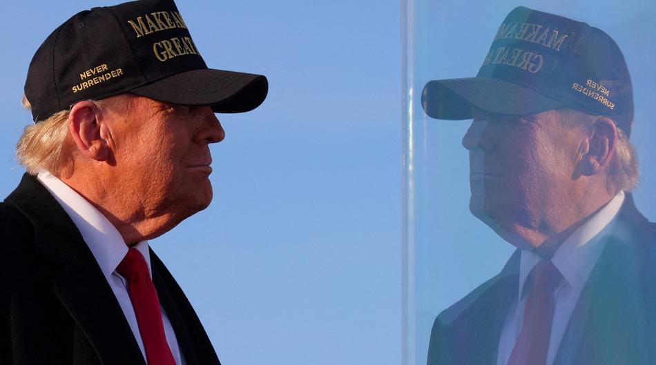 Na&scaron; psihijatar dubinski je skenirao Trumpa: Smrtonosni miks mo&cacute;i, gluposti i narcizma