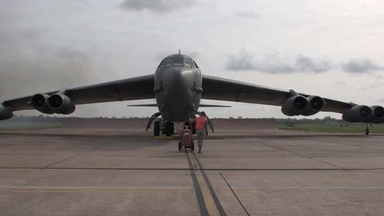 Bombarder B-52