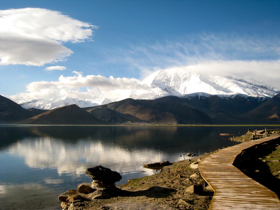 Jezero Karakul | Author: Caroline Gutman
