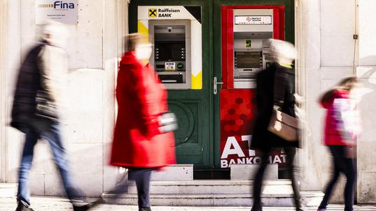 Bankomati u Splitu 1. radni dan s novom valutom