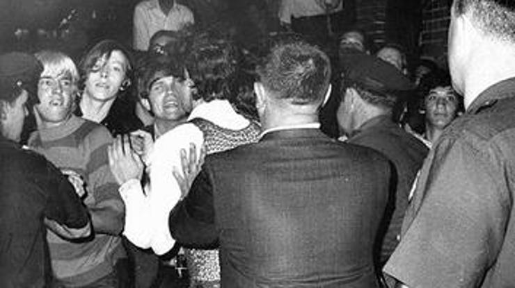 Stonewall ustanak počeo je u Stonewall Innu u New Yorku