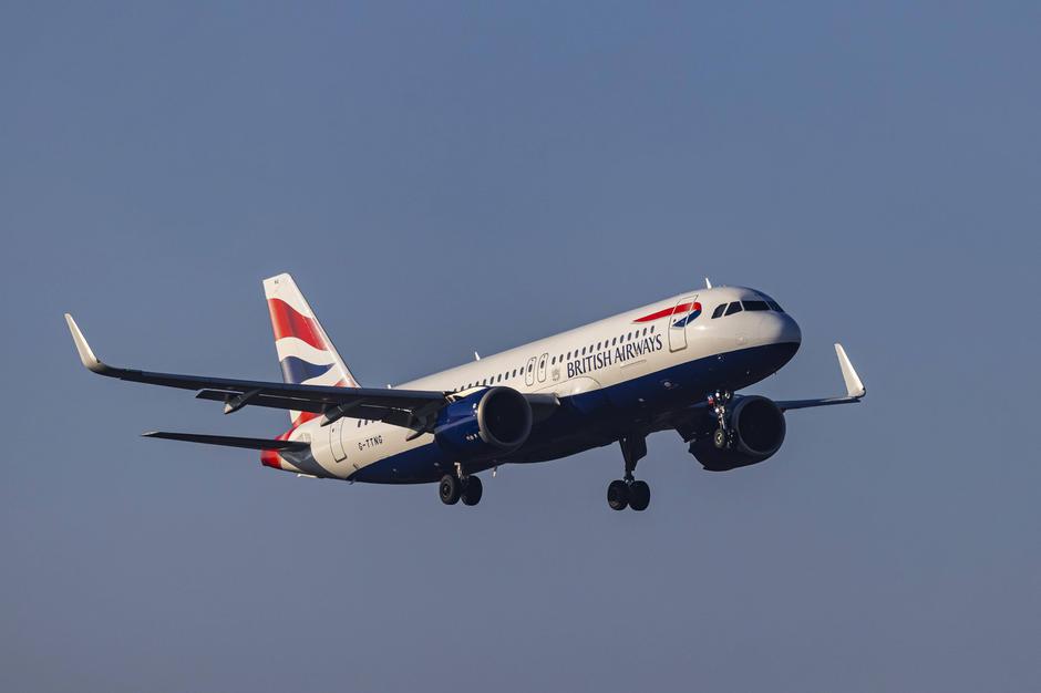Flugzeug am Frankfurt Airport, Flughafen Fraport. G-TTNG, BRITISH AIRWAYS, AIRBUS A320-251N. // 11.01.2024: Frankfurt am | Author: 