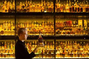 Edinburgh: Na prodaju stare boce whiskyja