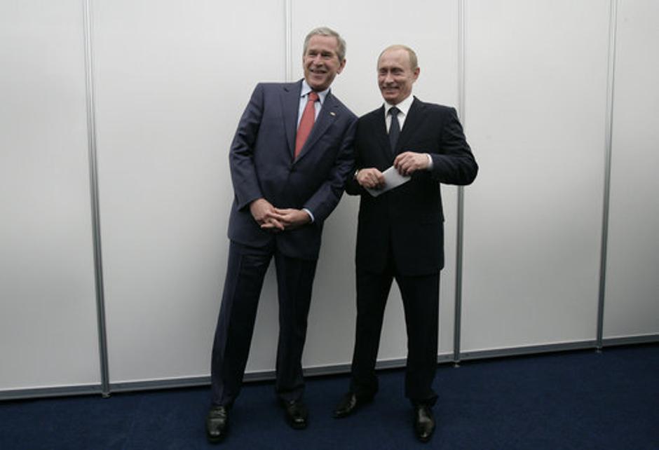 George Bush i Vladimir Putin | Author: Express.hr