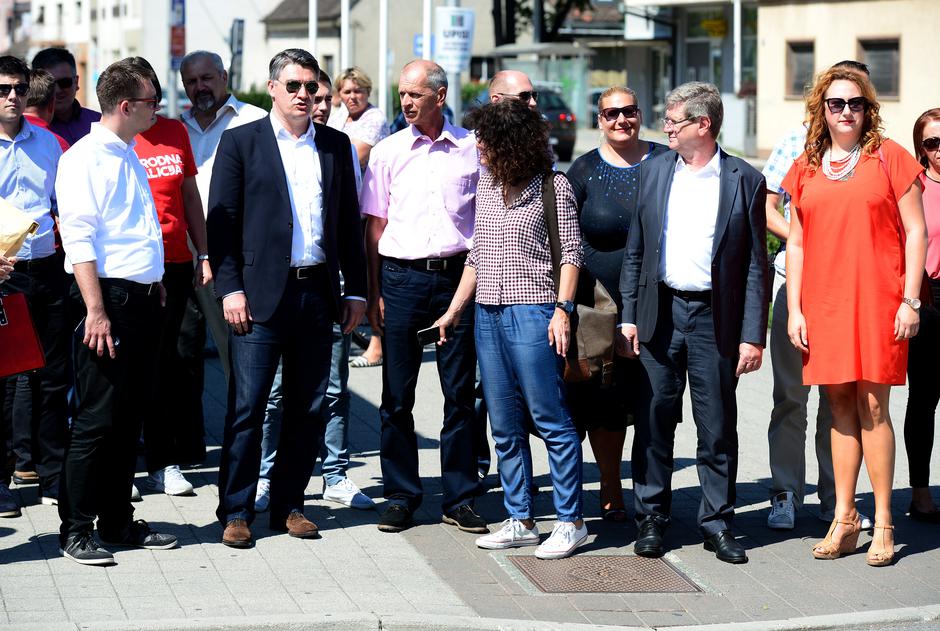 SDP-ovci na predizbornoj kampanji u Velikoj Gorici | Author: Marko Prpić/PIXSELL