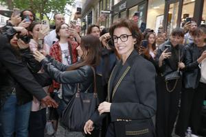 es célébrités au défilé Giambattista Valli "Collection Haute Couture Automne/Hiver 2025-2026" lors de la Fashion Week de Paris (PFW)