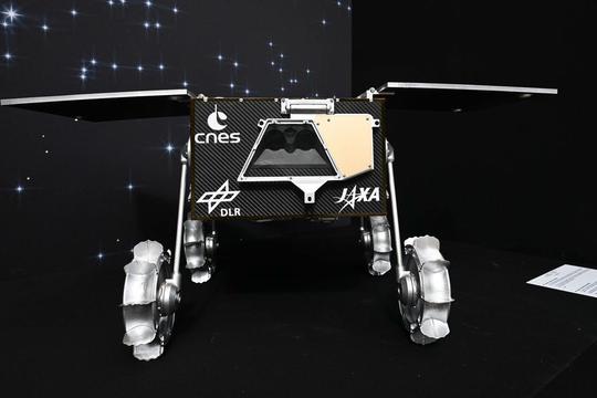 Paris : International Space Summit at the Grand Palais