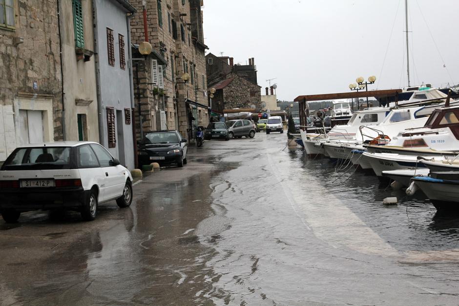 More poplavilo šibensku rivu, ovako izgleda budućnost klimatskih promjena | Author: Duško Jaramaz/Pixsell